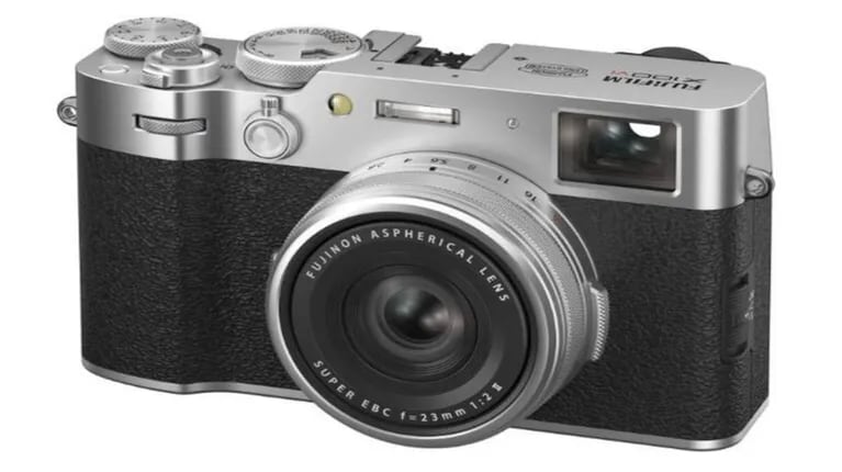 El sofisticado avance de la cámara Fujifilm X100VI que permitirá elegir entre dos visores