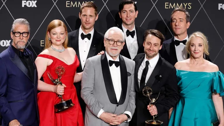 Elenco de Succession, que se llevó muchos premios Emmy 2024 (Foto: EFE)