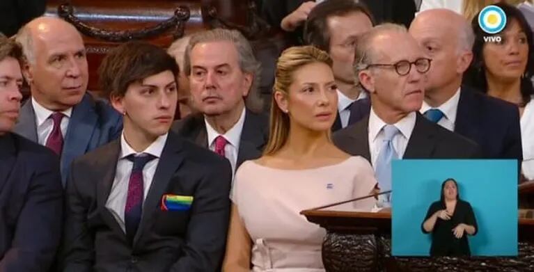 El detalle del look de Estanislao, el hijo del presidente Alberto Fernández: llevó un pañuelo LGBTIQ+