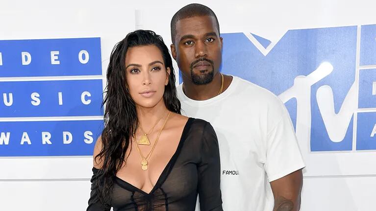 Kim Kardashian y Kanye West anuncian nacimiento de su tercer hijo