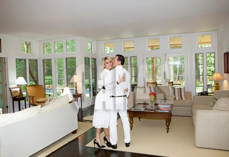 Vicky Xipolitakis abrió las puertas de la mansión en los Hampton de su novio, Javier Naselli: "Su amor es verdadero y me lleno"
