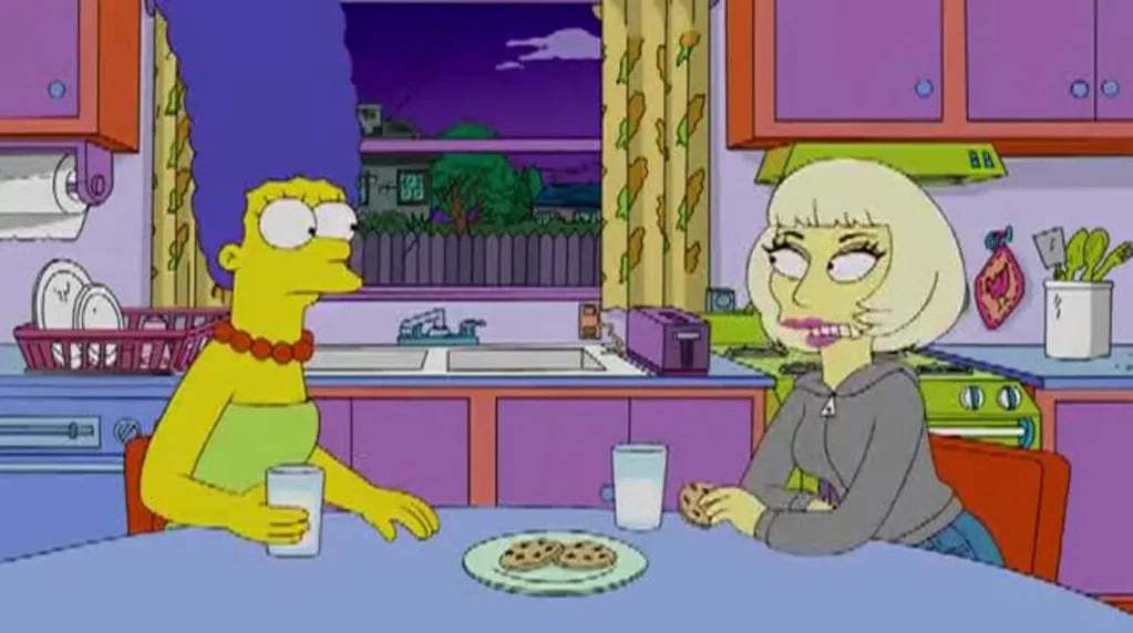 Lady Gaga besó a Marge Simpson
