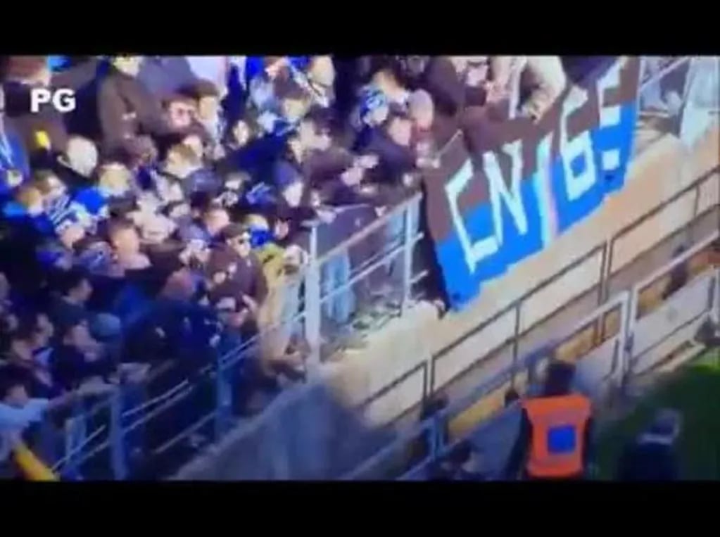 Mauro Icardi y una feroz pelea con los hinchas del Inter