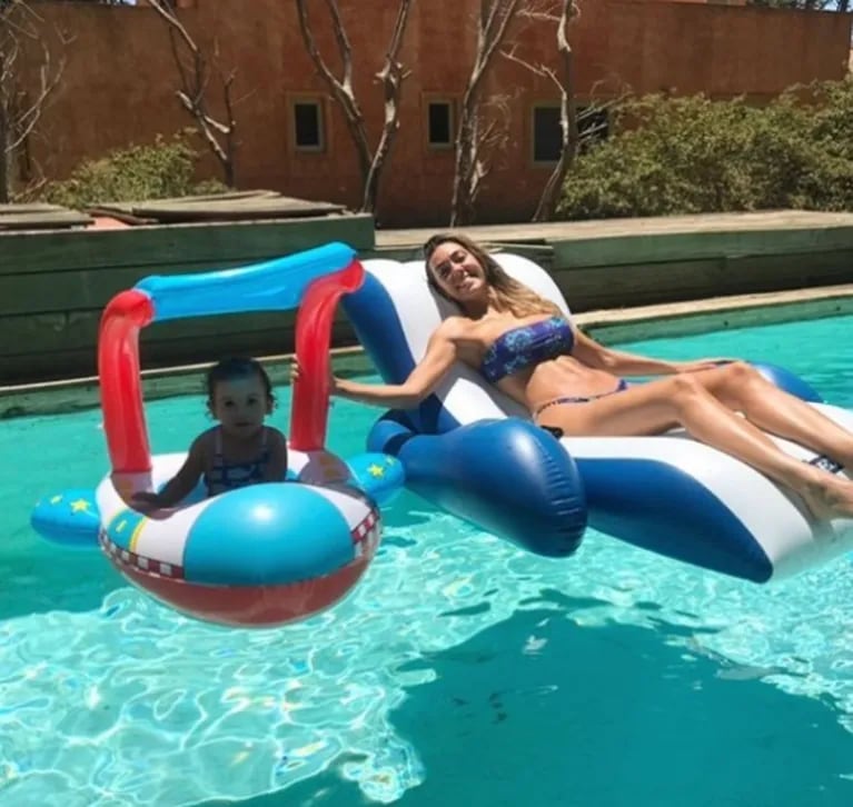 El álbum de las vacaciones de Floppy Tesouro con su hija, Moorea, en Uruguay: "Cómo me gusta el verano"