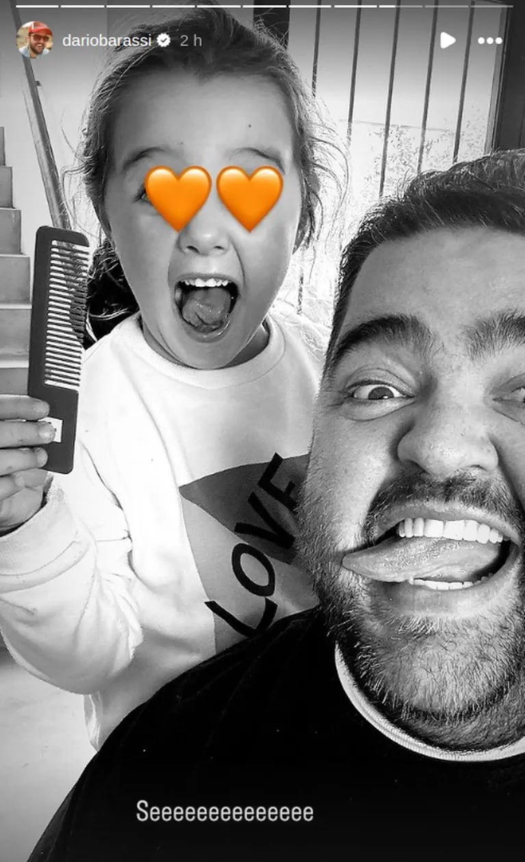 Darío Barassi se emocionó al recibir el alta médica y celebró la noticia con sus hijas (Foto: Instagram / dariobarassi)