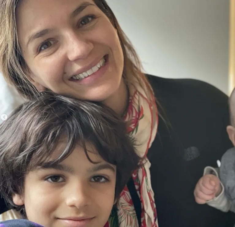 Marcela Kloosterboer fue a visitar a Agustina Cherri y sus hijos: las fotos más lindas