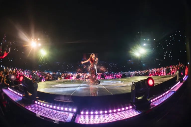 Lali Espósito hizo historia en Vélez: más de 45 mil personas ovacionaron a la artista