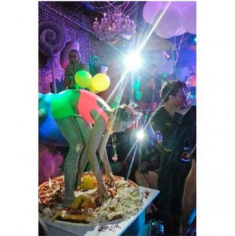 Miley Cyrus y el álbum de su alocado cumpleaños: ¡todas las fotos de la fiesta! (Fotos: Twitter). 