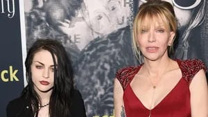 Courtney Love no fue invitada a la boda de su hija Frances Bean Cobain
