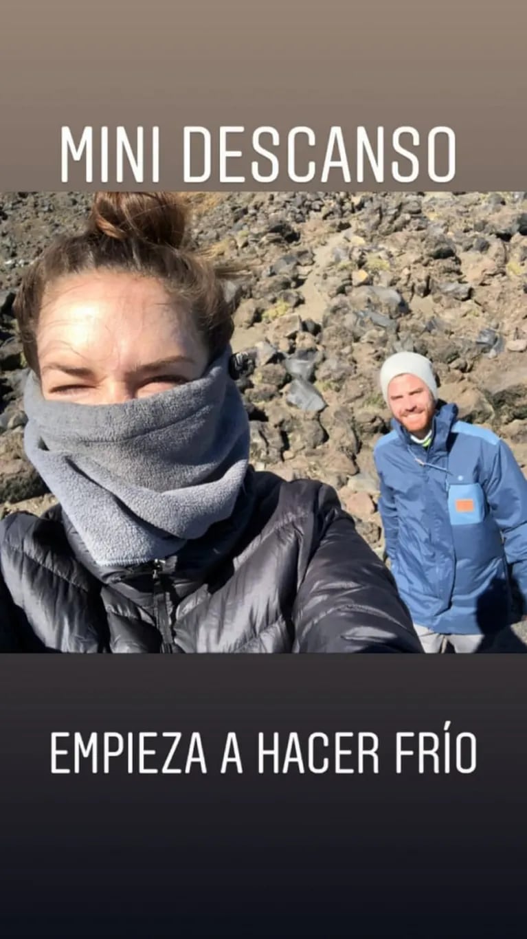 La aventurera estadía de Julieta Nair Calvo y su novio en San Martín de los Ándes, con ascenso al volcán Lanín