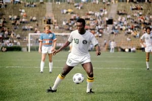 Pelé, el hombre gol que posee más de 1.000 tantos en su carrera profesional