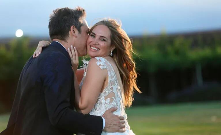 El álbum de fotos del casamiento de Belén Francese, embarazada de tres meses: la intimidad de la boda en Mendoza