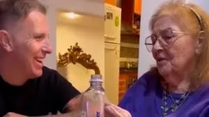 Video: el conmovedor momento en el que la mamá de Alejandro Fantino se enteró de que va a ser abuela