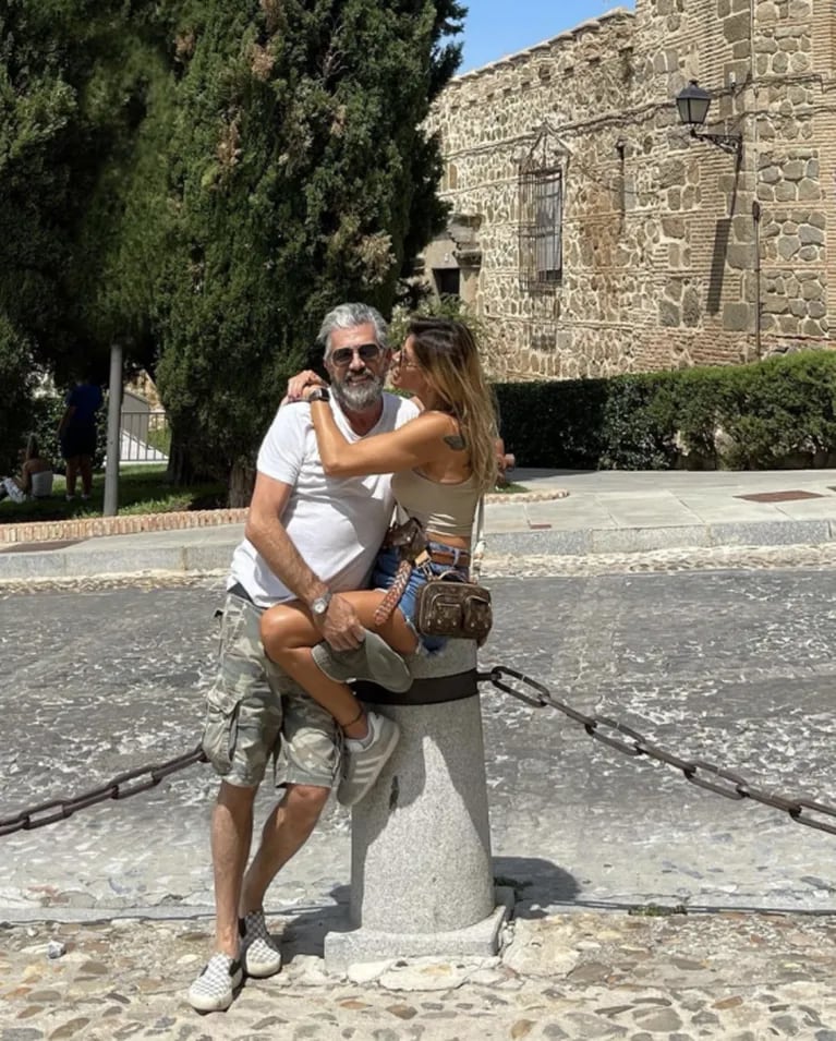 Valeria Larrarte, ex de Coti Sorokin, se fue de luna de miel a España con su nueva pareja