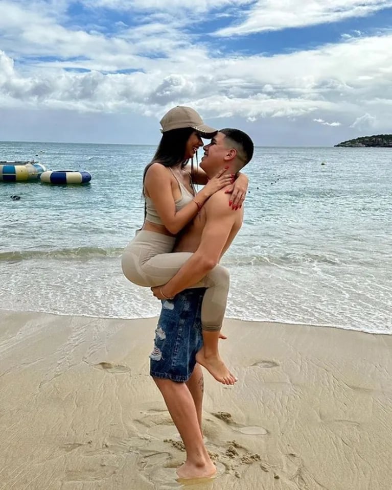 La romántica declaración de amor de Thiago de Gran Hermano a Daniela en sus vacaciones en Brasil: "Prometo cuidarte todos los días de mi vida"