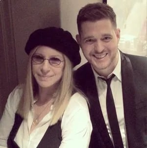 Michael Bublé también es cholulo: se sacó una foto con Barbra Streisand. (Foto: Instagram)