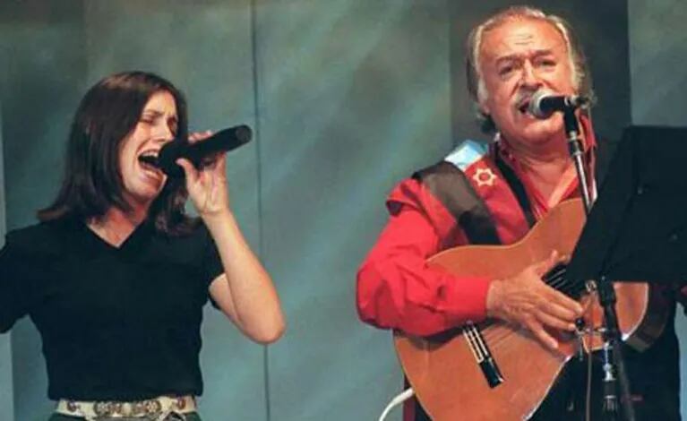 Soledad Pastorutti y César Isella, juntos, en tiempos felices. (Foto: Web)