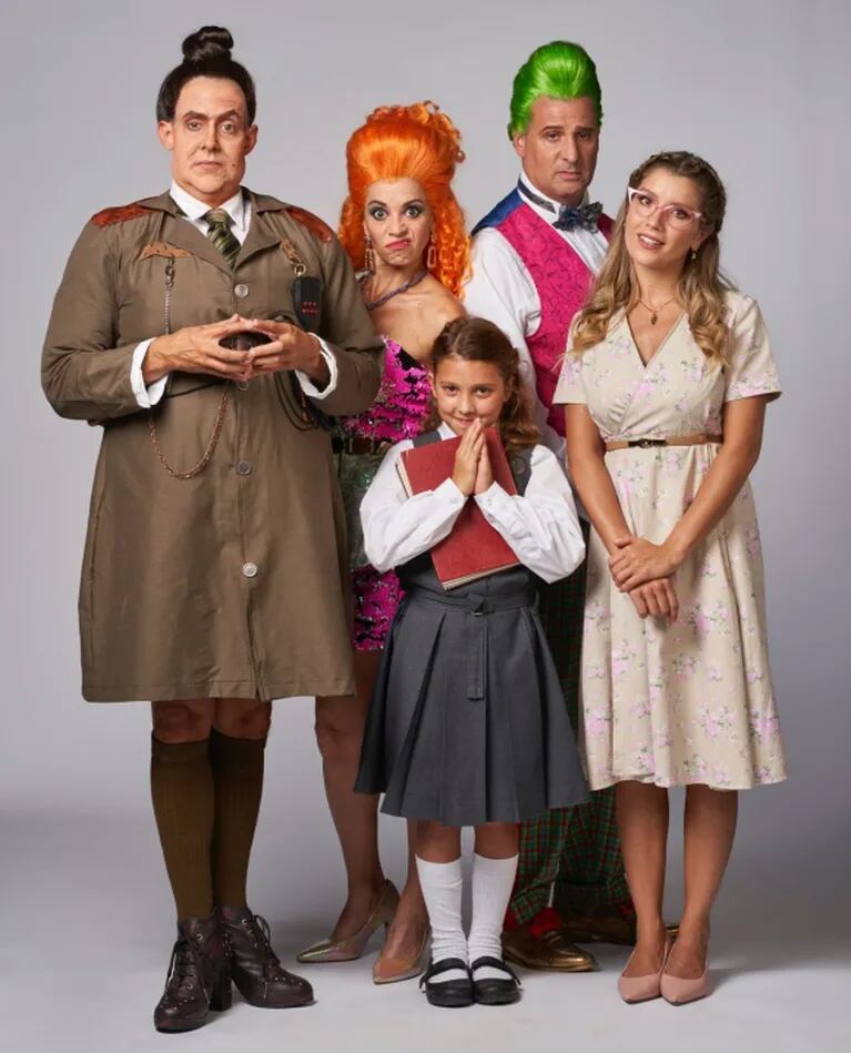 Matilda, el musical: la primera foto del elenco completo con Laurita Fernández y José María Listorti