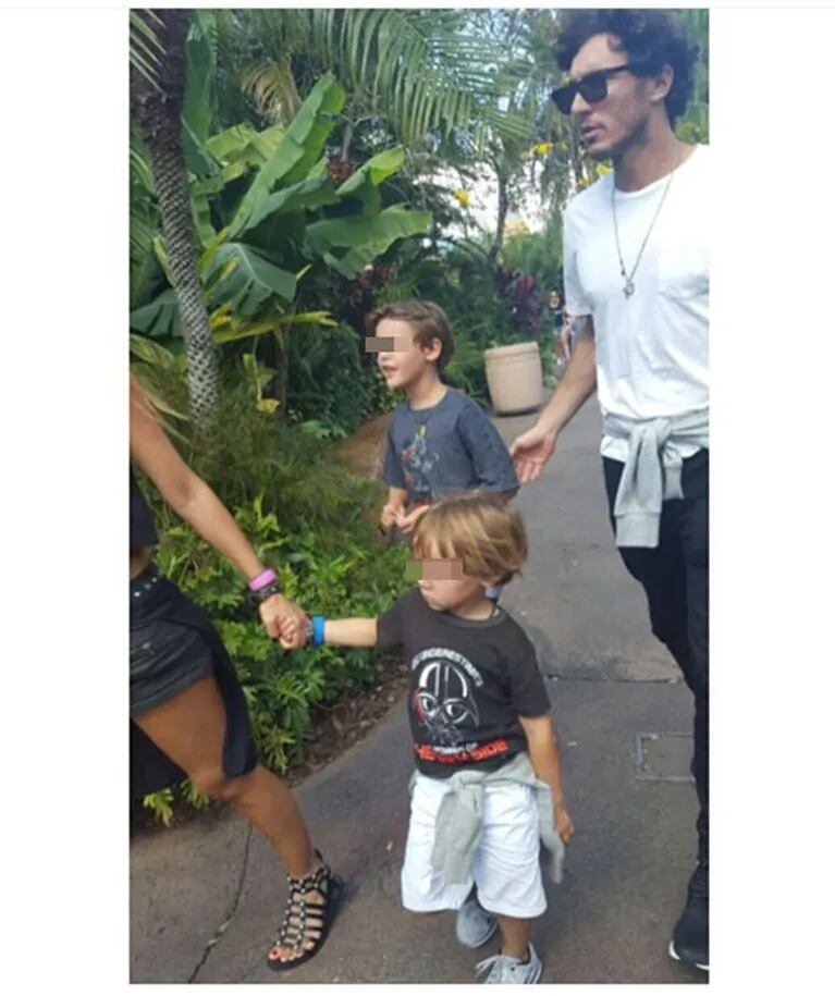 Las vacaciones de Pampita con sus hijos y Pico Mónaco en Orlando: amor y parques de diversiones 
