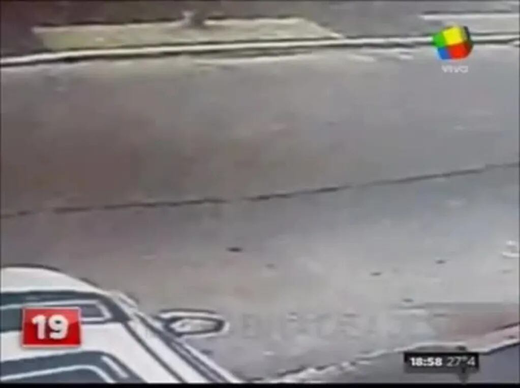 Mirá el feroz tiroteo ocurrido frente a la casa del abogado de Diego Maradona y Moria Casán