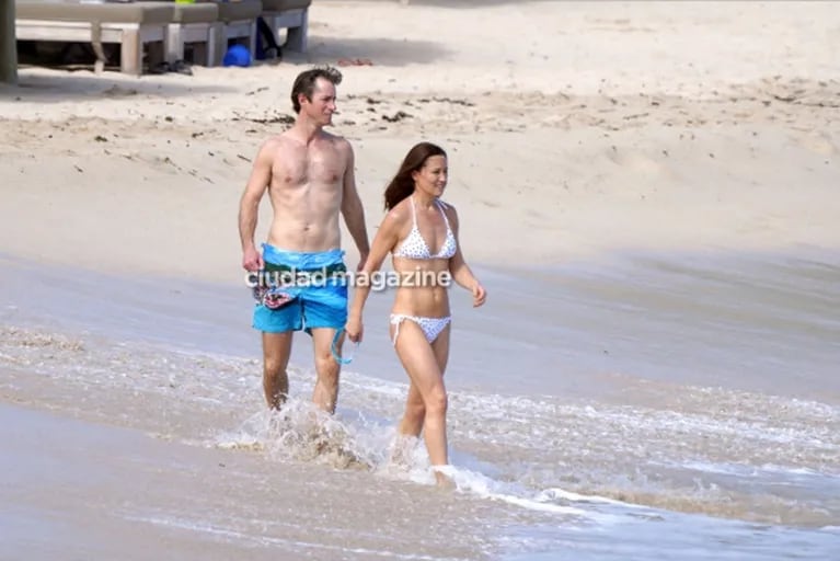 El álbum exclusivo de Pippa Middleton y sus vacaciones soñadas con su marido, en las playas de San Bartolomé