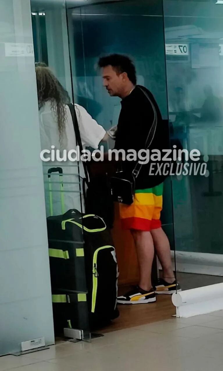 Chano tendría un nuevo amor: las fotos del cantante junto a la modelo en el aeropuerto tras unos días en Punta del Este