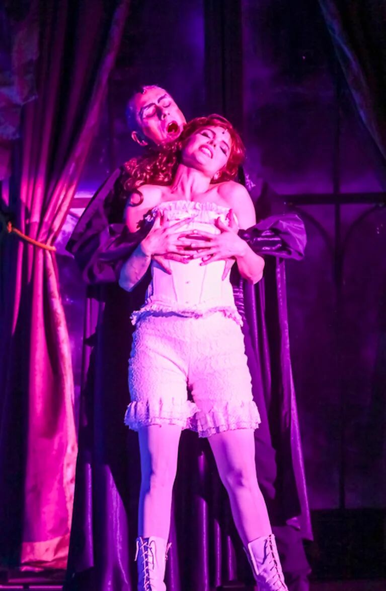¡No te lo podés perder! "Drácula", el suceso teatral y musical del año se despide definitivamente de Buenos Aires en el Movistar Arena 
