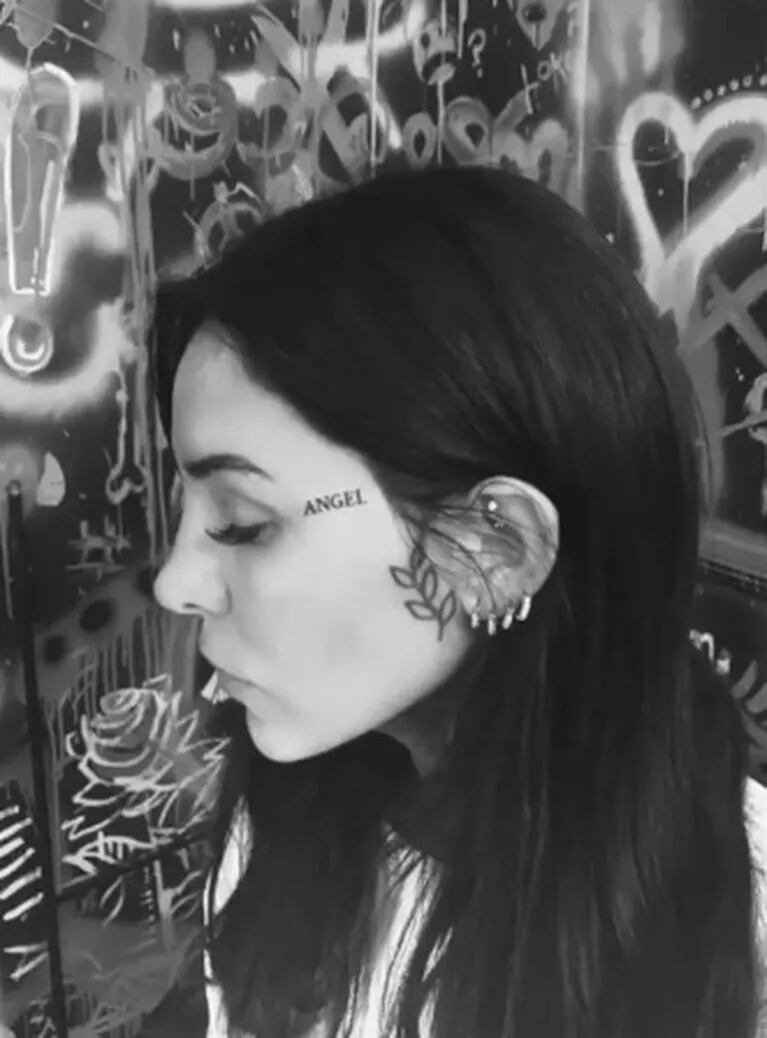 Cande Tinelli lució orgullosa su nuevo tatuaje ¡en la cara!: mirá las fotos