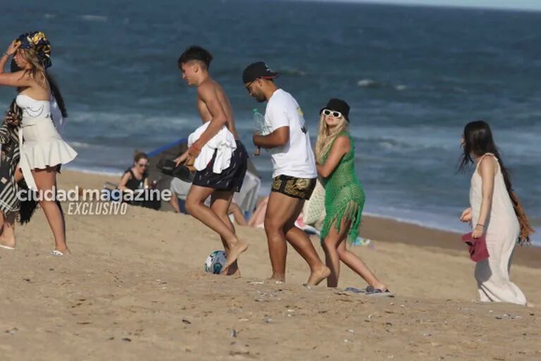 En fotos, las vacaciones del Kun Agüero su hijo Benjamín y Sofía Calzetti en Punta del Este