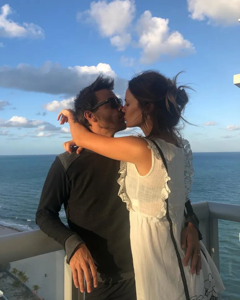 Las vacaciones de Paula Chaves y Pedro Alfonso con sus hijos en Miami... ¡y el pícaro sincericidio de ella!