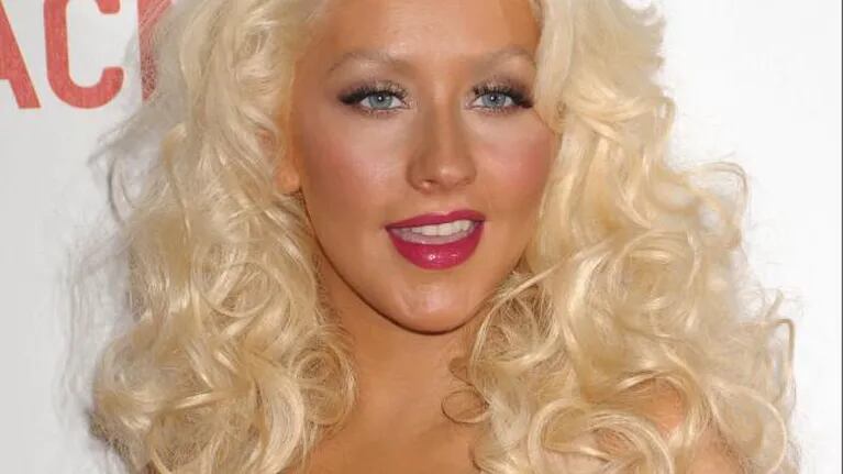 Christina Aguilera y sus aventuras con otras mujeres