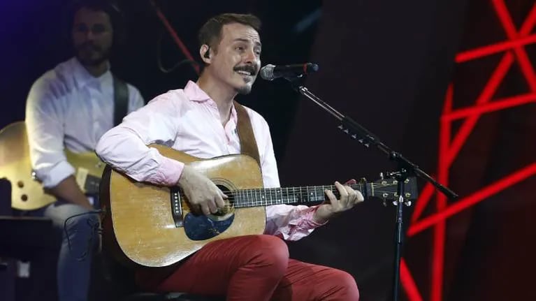 Pedro Aznar lanzó su nuevo disco Flor y Raíz, dedicado a la canción latinoamericana