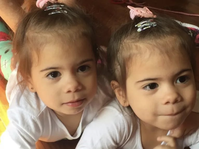 Conmovedora carta de Cinthia Fernández a sus gemelas por su cumple: "Tan iguales y tan distintas"