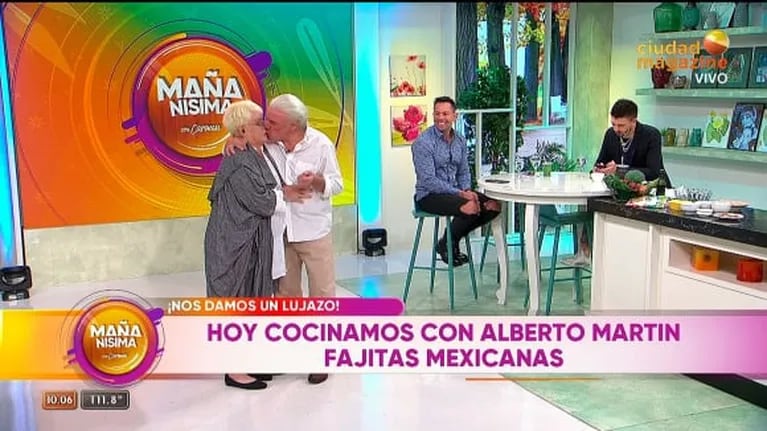 Alberto Martín le robó un beso a Carmen Barbieri en el vivo de Mañanísima: "Me das calor"
