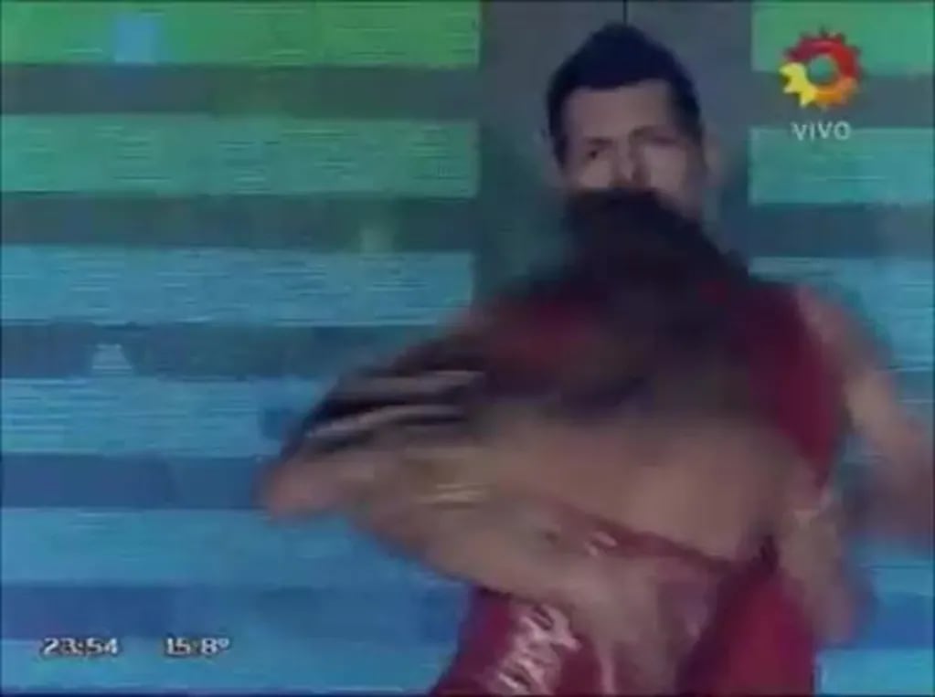 Marcela Tauro bailó cumbia en ShowMatch 2015