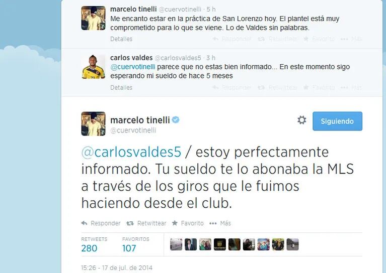 Los tweets de Tinelli y Carlos Valdés. (Foto: Twitter @cuervotinelli y @carlosvaldes5)
