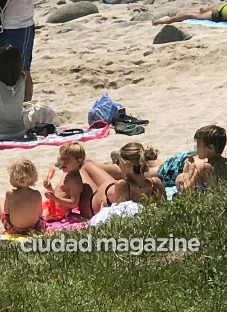 Las fotos de la China Suárez, embarazada de 8 meses en las playas de Chile, junto a los hijos de Vicuña