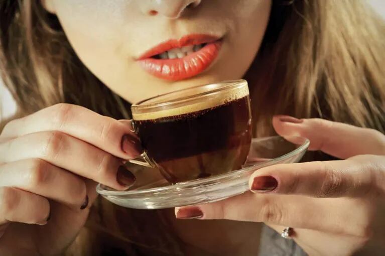 Estudios recientes aseguran que la cafeína no ayuda a bajar de peso