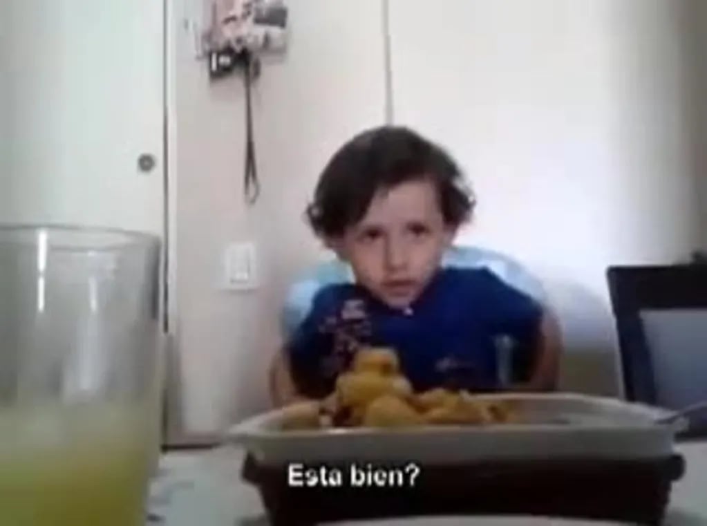 Video tierno furor en YouTube: el nene de 3 años que explica por qué no quiere comer animales