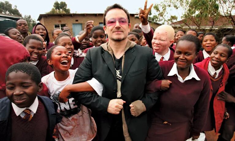 Bono y su labor humanitaria: desde 2002 ha luchado contra una de las peores pandemias de la historia