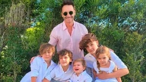 Benjamín Vicuña festejó su cumpleaños con sus hijos con Pampita y compartió el dulce álbum de fotos.
