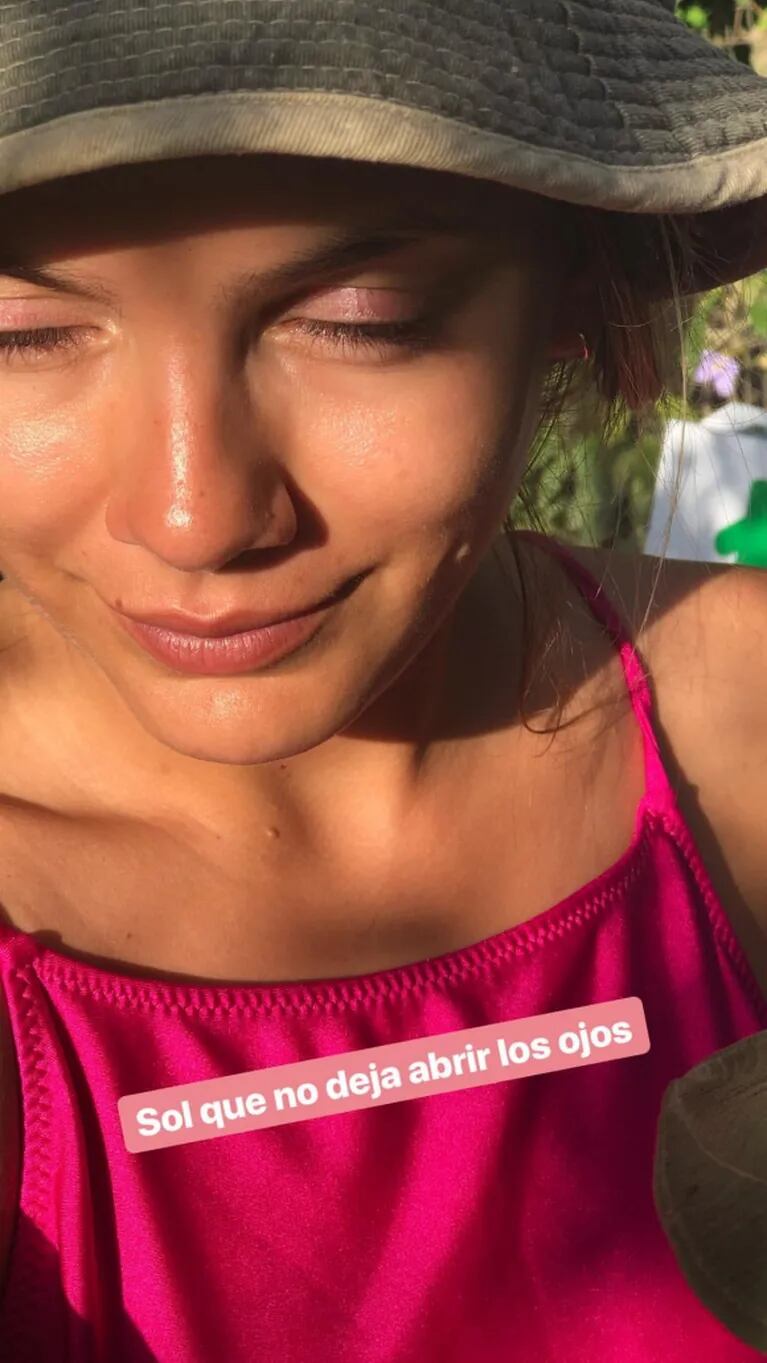 Natalie Pérez y la divertida foto del "autoescrache": "No estoy fumada, ni borracha; me dio un rayo de sol en los ojos" 