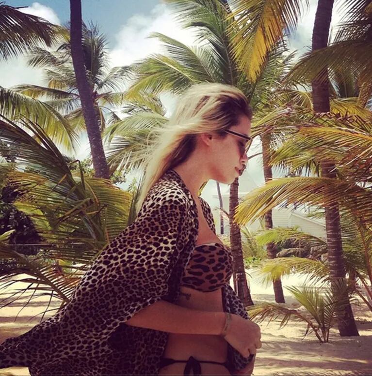 Lali Espósito en la playa (Foto: Instagram)