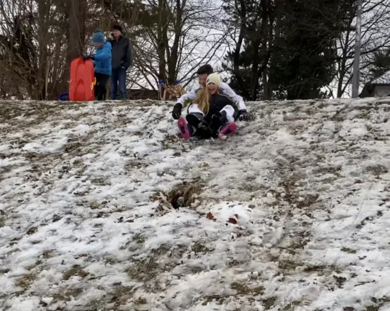 Evangelina Anderson compartió las fotos más divertidas con sus hijos en la nieve