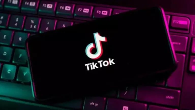 TikTok regula la publicación de contenido deepfake impulsado por IA y el relativo a asuntos políticos