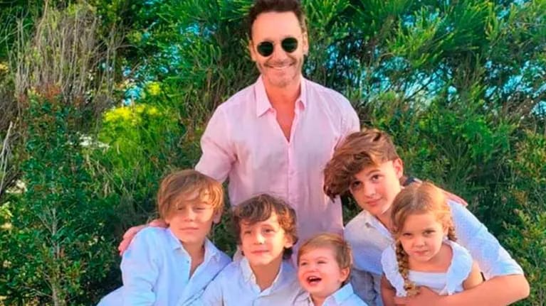 Benjamín publicó una nueva foto junto a sus 5 hijos