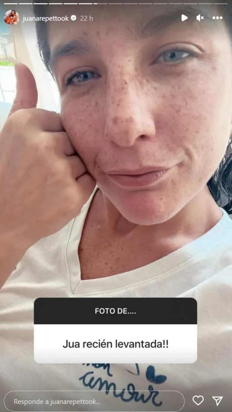 Juana Repetto publicó una foto al natural, recién levantada y sin maquillaje