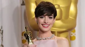 Descubrí por qué Anne Hathaway no se alegró al recibir el Oscar