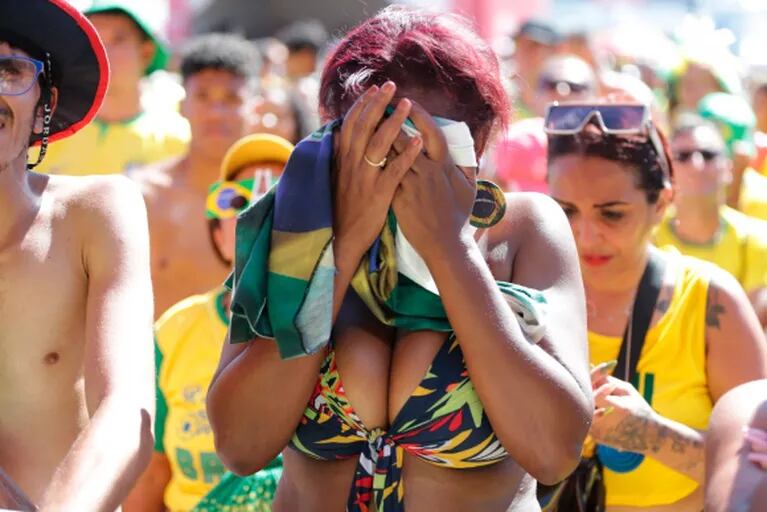 Brasil fue eliminado del mundial Qatar 2022: Neymar lloró desconsolado en la cancha 
