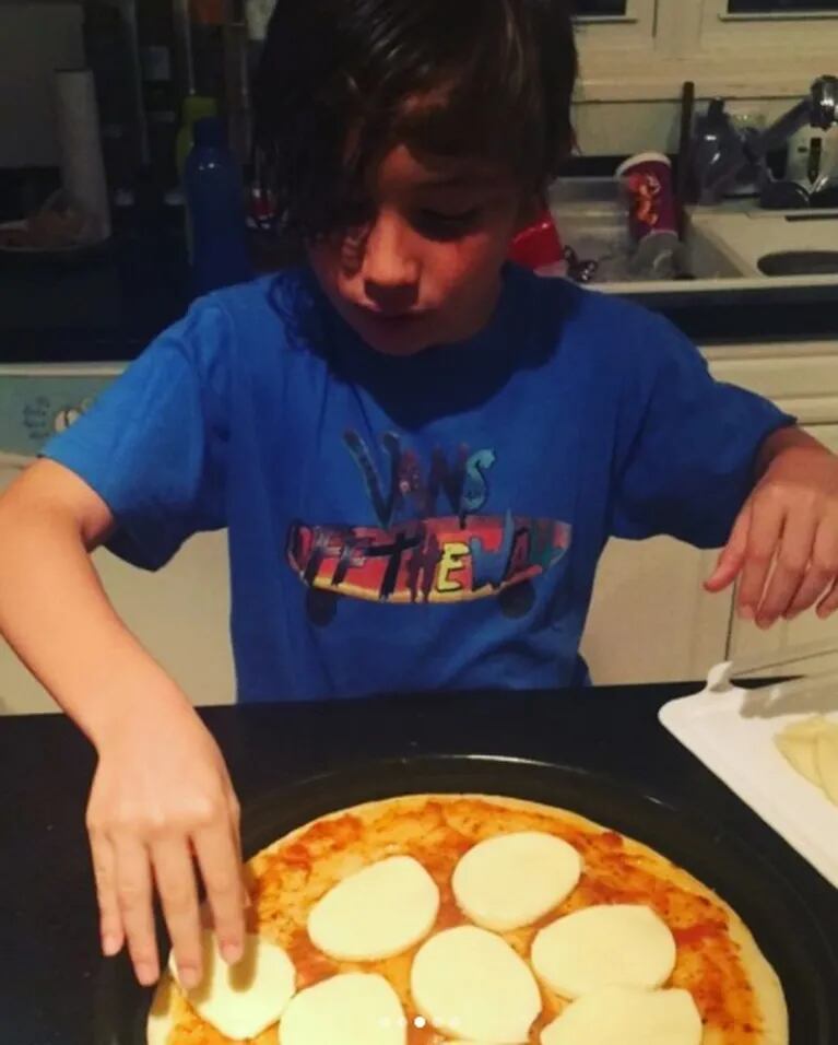 Nancy Pazos mostró a su hijo de 7 años... ¡cocinando pizzas caseras!: "Me ayudás todo el tiempo a agradecer la vida"